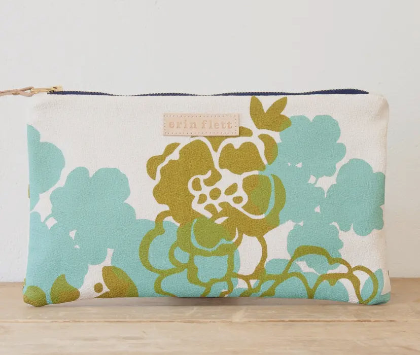 Seaweed Hazel Clutch